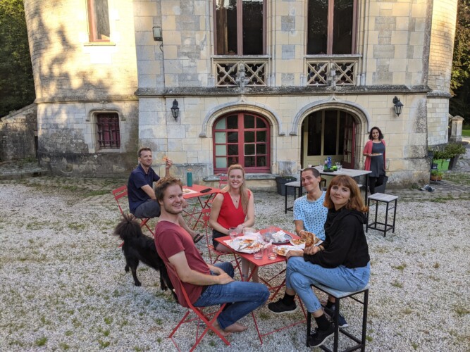 About - Chateau Coliving
